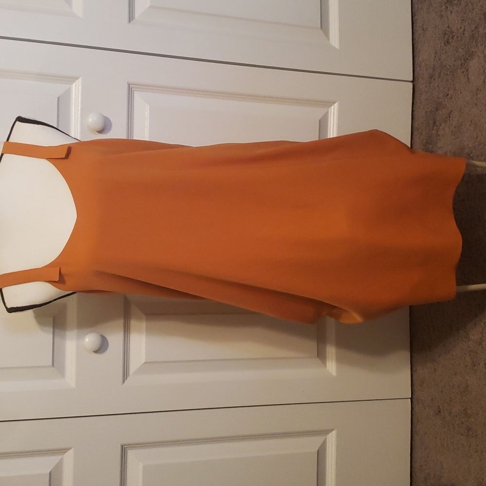 Versona dress size lg